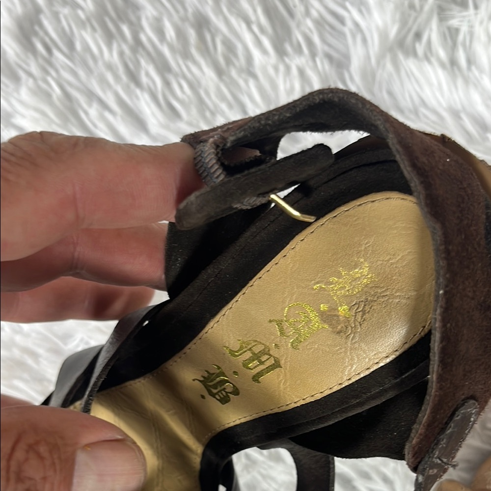 LAMB HEELS - Picture 11 of 12